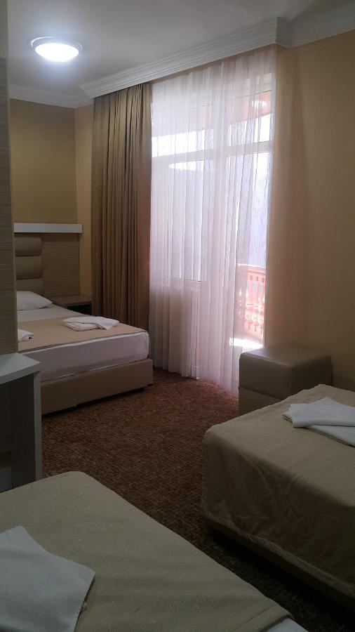 Hotel Genatsvale Батуми Экстерьер фото