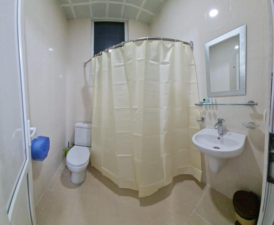 Hotel Genatsvale Батуми Экстерьер фото