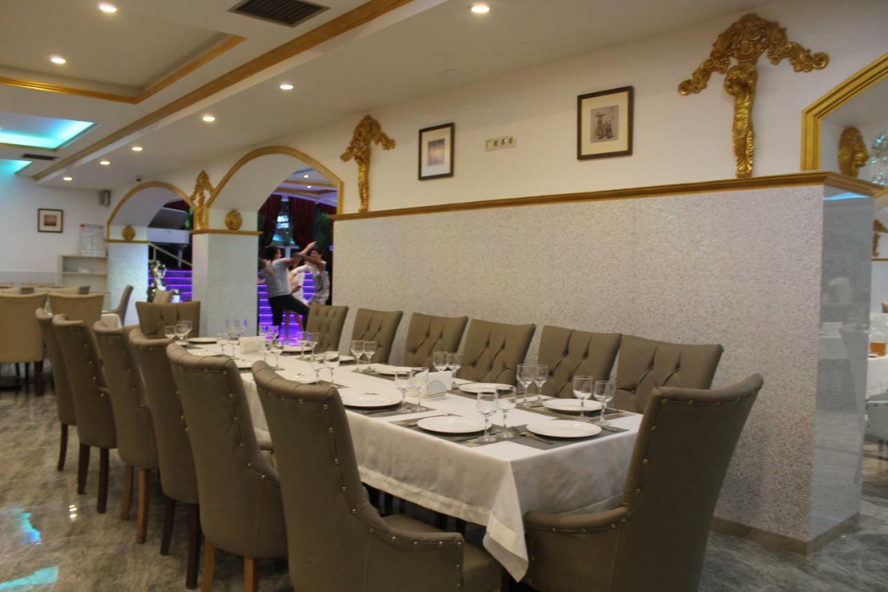 Hotel Genatsvale Батуми Экстерьер фото